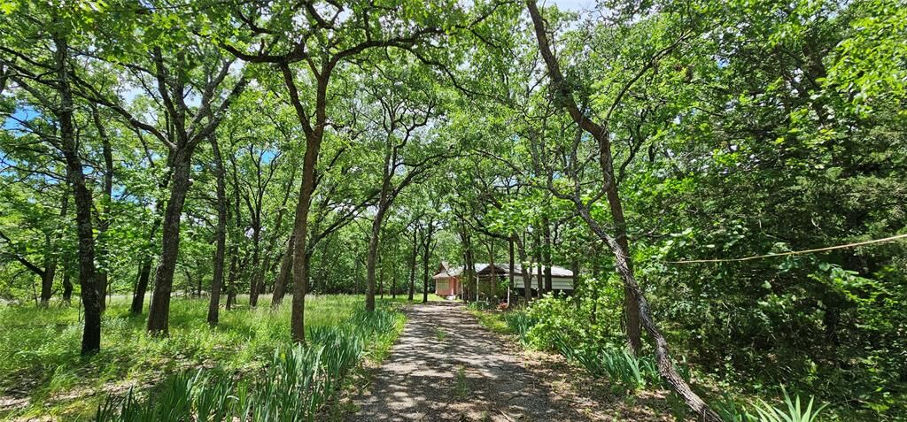 Property Photo:  10092 County Road 2440  TX 75189 