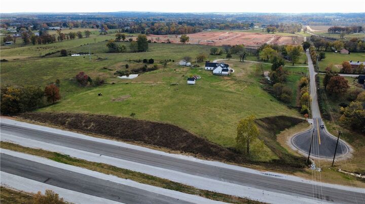 Property Photo:  13528 Kelly Road  AR 72762 