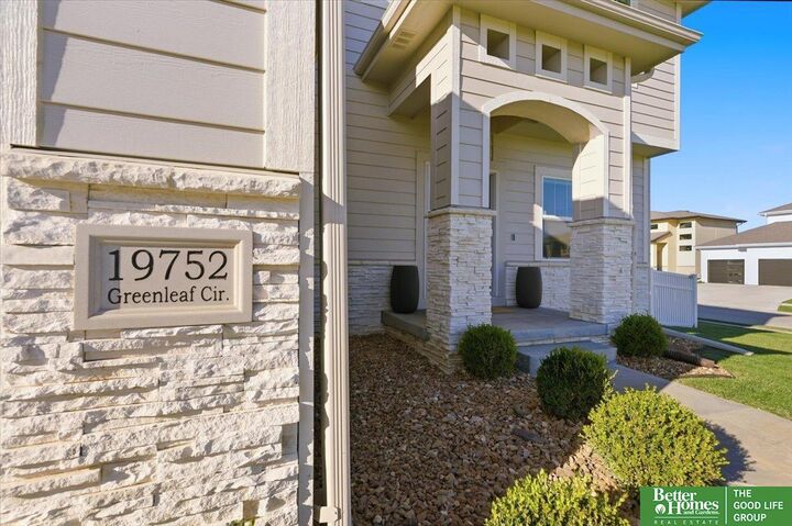 Property Photo: 19752 Greenleaf Circle NE 68028