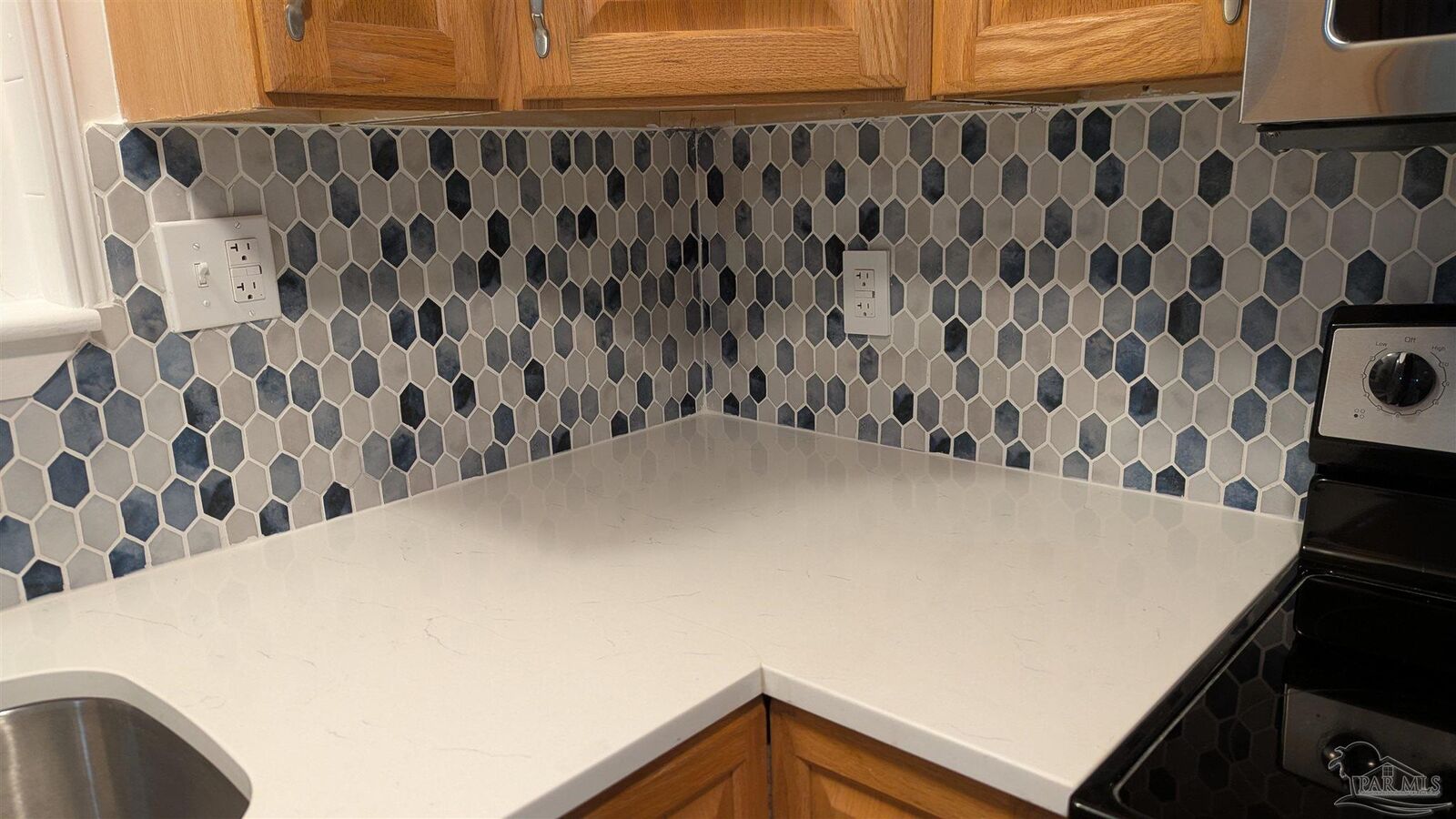 Property Photo: 12 W Casa Loma Dr FL 32569