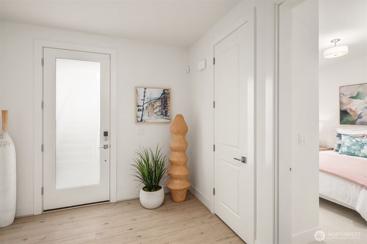 Property Photo:  10814 (Hs 65)  120th Lane NE  WA 98033 