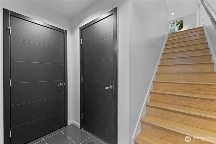 Property Photo: 1525 NW 58th Street A WA 98107