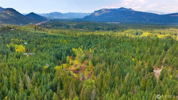 808  4517  Cle Elum WA 98922 photo