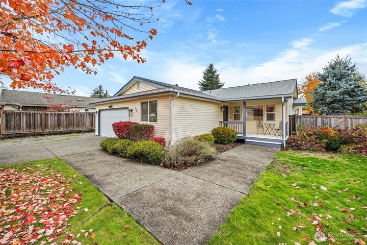 Property Photo: 731 3rd Avenue SE WA 98047