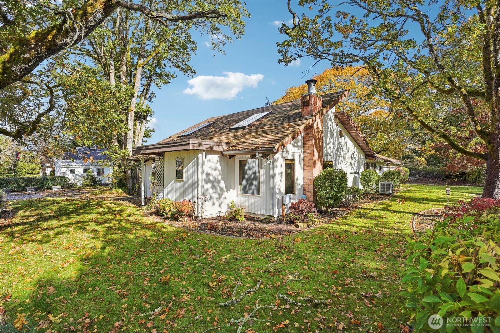 Property Photo: 13521 Yakima Avenue S WA 98444