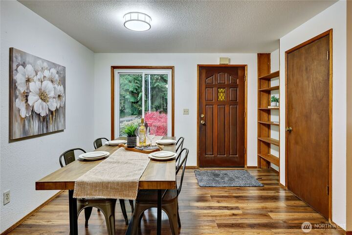 Property Photo: 4005 NE Kedros Drive WA 98370