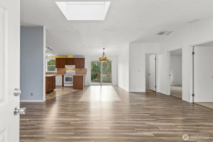 Property Photo: 18325 40th Place NE WA 98290