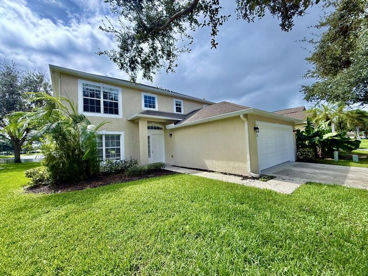 Property Photo:  2538 12th Square SW  FL 32968 