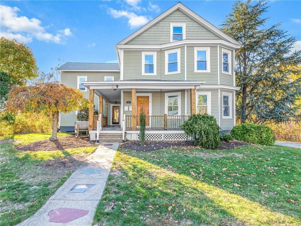 Property Photo:  12 Earl Street  RI 02893 