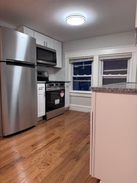 Property Photo:  16 Mayflower Street 3  RI 02906 