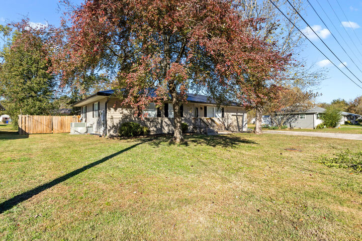 Property Photo: 1320 SW Haun Drive SW TN 37311