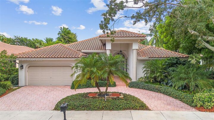 2734 Oakbrook Dr  Weston FL 33332 photo