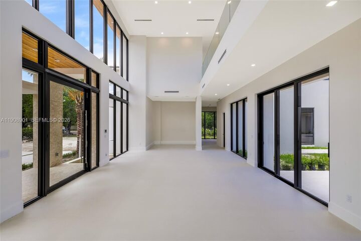 Property Photo:  13805 Old Cutler Rd  FL 33158 