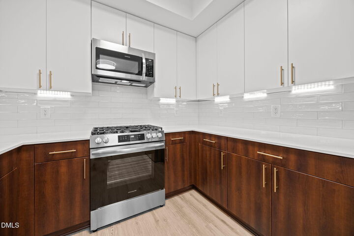 Property Photo:  615 W Peace Street 307  NC 27605 