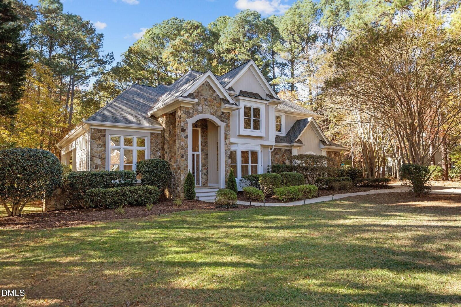 Property Photo: 4741 Sharpstone Lane NC 27615