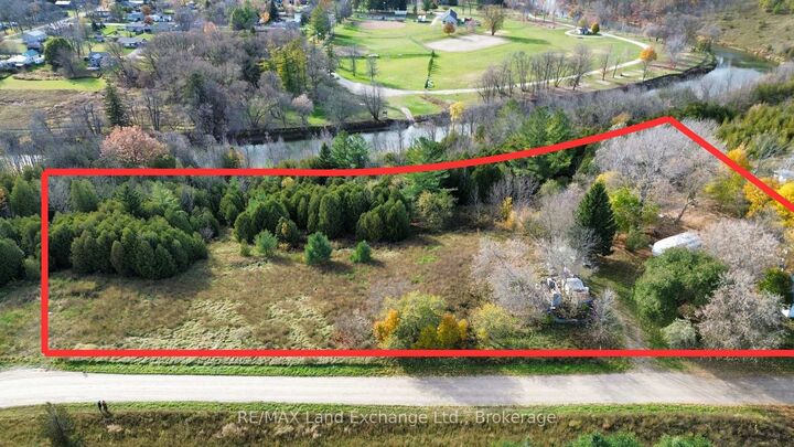 Property Photo:  40 Taylor Road  ON N0G 2N0 