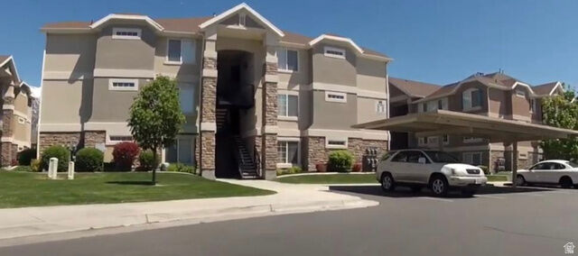 Property Photo: 123 N Romney Ln 103 UT 84062