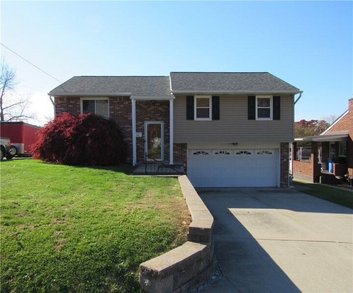 Property Photo:  219 Beverly Drive  PA 15068 