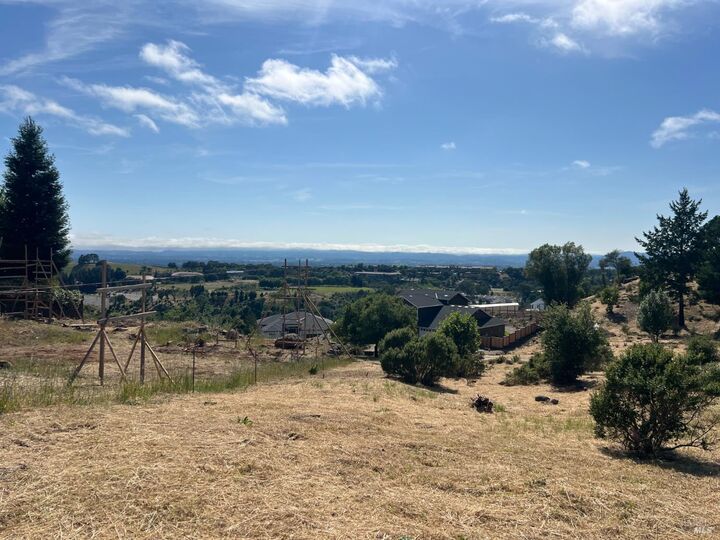 Property Photo: 3700 Giorno Court CA 95404