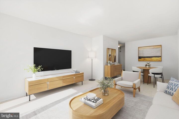 Property Photo: 1420 Locust Street 00 7M PA 19102