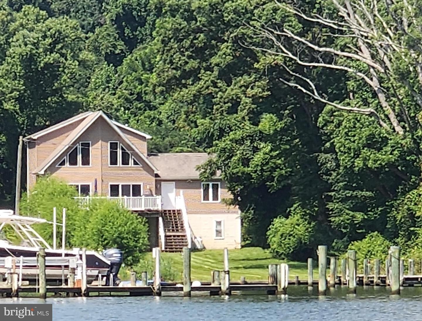 Property Photo:  2203 Mulberry Hill Road  MD 21409 