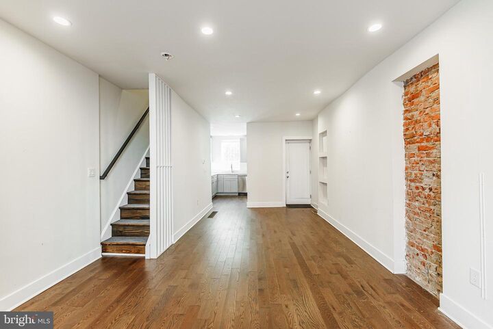 Property Photo:  1331 S Dover Street  PA 19146 