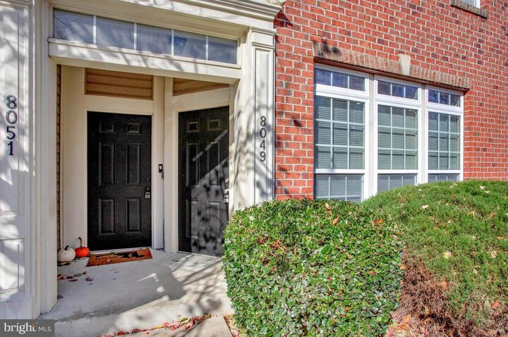 Property Photo:  8049 Forest Ridge Drive 3  MD 20732 