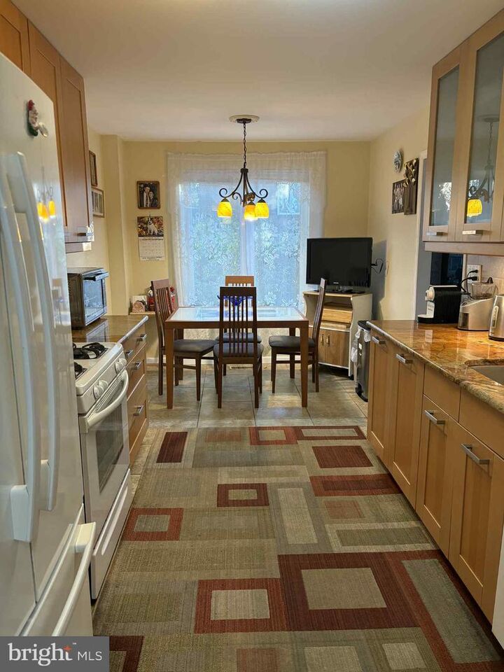 Property Photo:  118 Rennard Place  PA 19116 