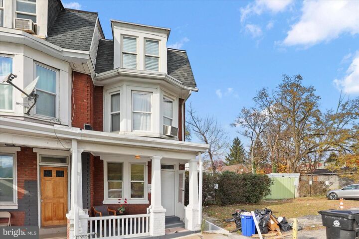 Property Photo: 1908 Walnut Street PA 17103