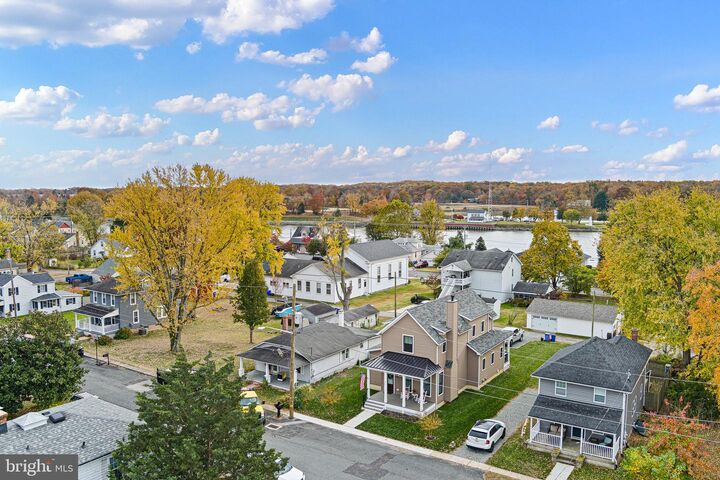 Property Photo:  330 Cecil Street  MD 21915 