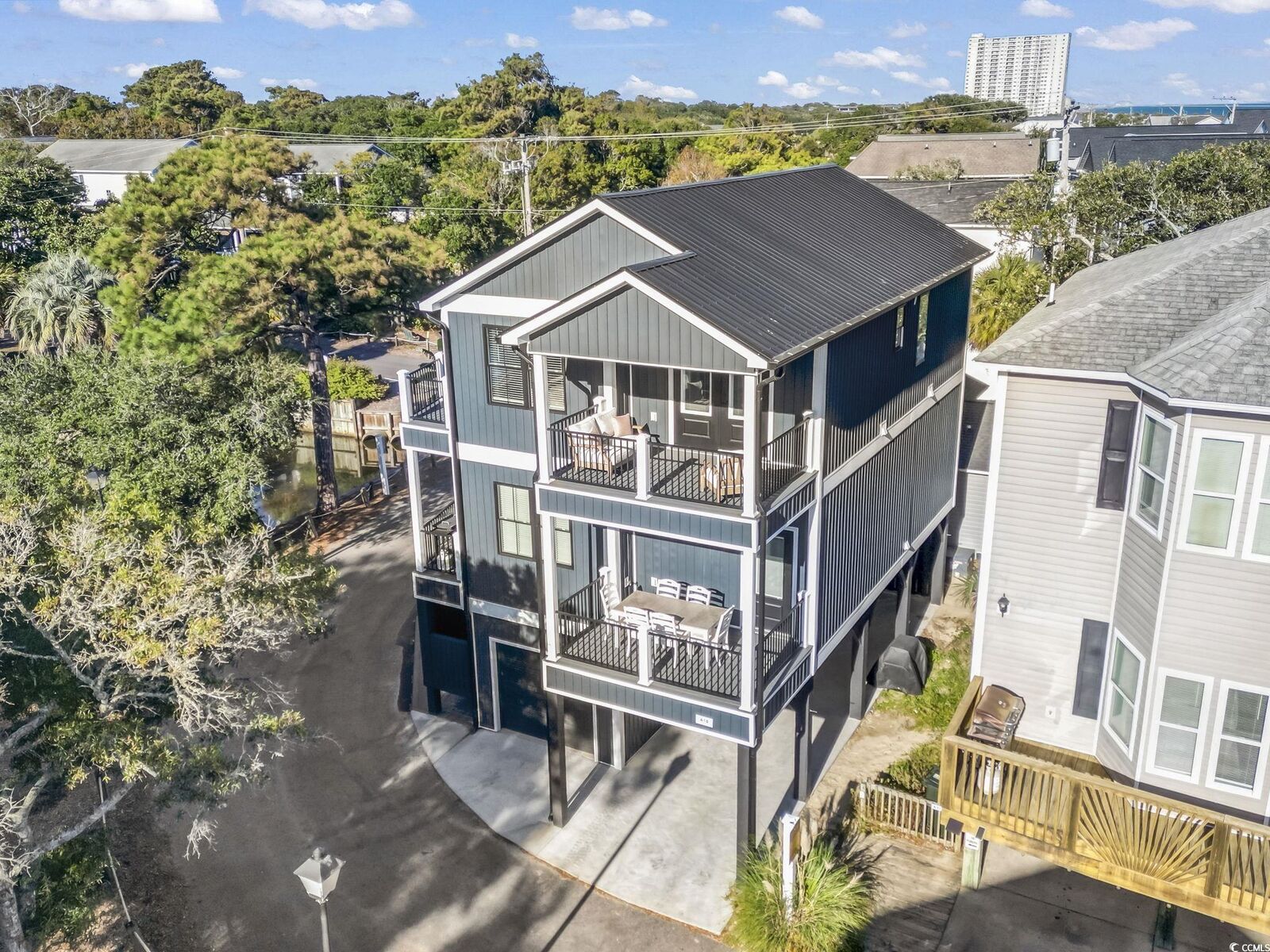 Property Photo:  6001 South Kings Hwy.  SC 29575 