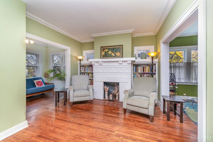 Property Photo: 3954 Glencross Avenue OH 45217