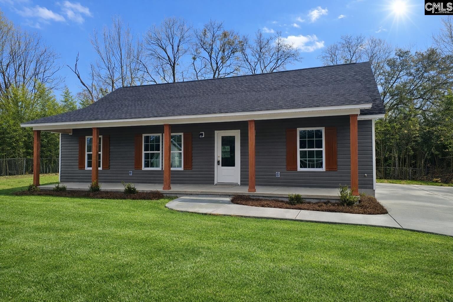 Property Photo: 1820 Camden SC 29020-0000