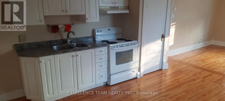 Property Photo:  1800 Montreal Road  ON K6H 1G2 