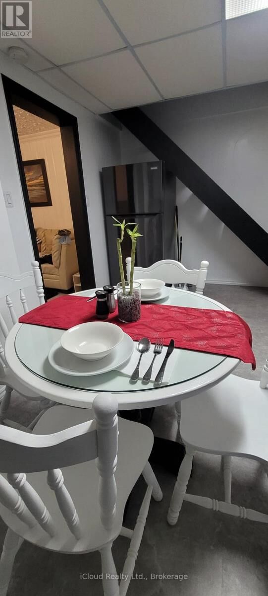 Property Photo: 32 Kirkpatrick St Street ON P2N 2G9