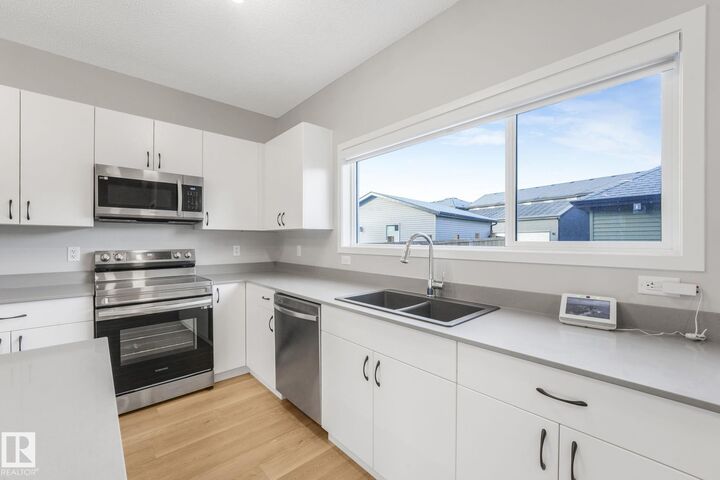 49 Tilia Place  Spruce Grove AB T7X 0Z3 photo