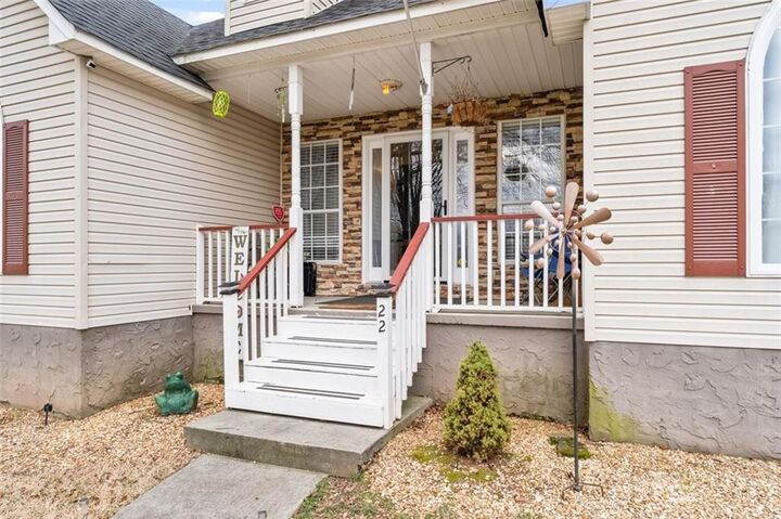 Property Photo: 22 Valley Creek Drive SW GA 30120