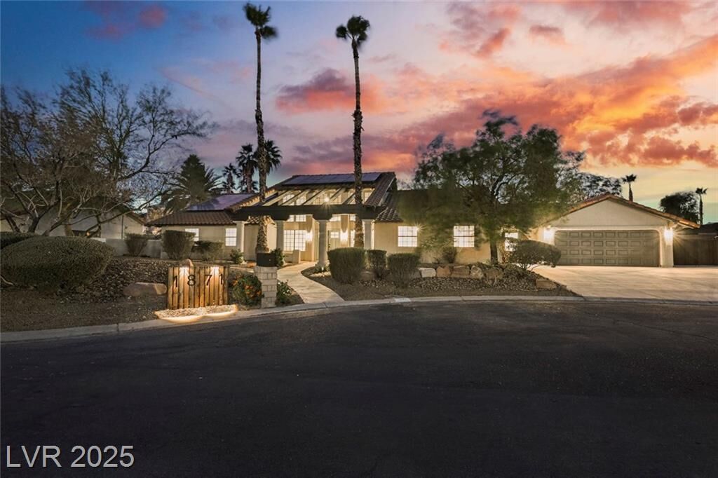 Property Photo:  1871 Ski Slope Circle  NV 89117 