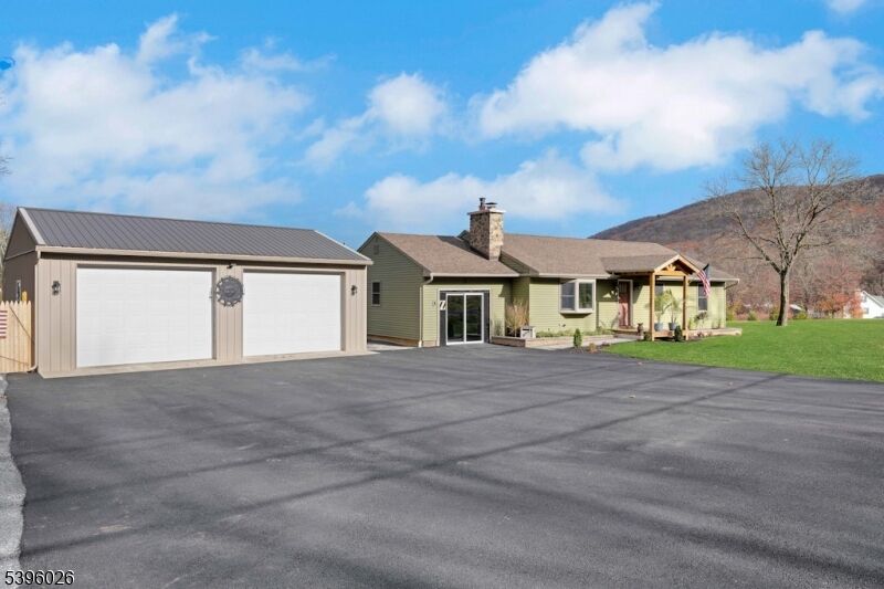 Property Photo:  4435 Rudetown Rd  NJ 07419 