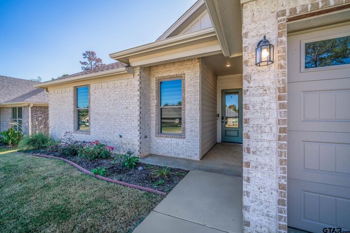 Property Photo: 267 Oak Valley Drive TX 75645