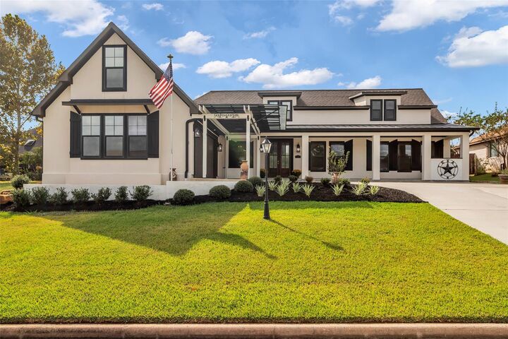 17 Bellingham Court  Montgomery TX 77356 photo