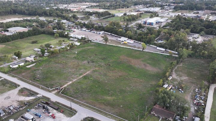 Property Photo:  1826 Gault Road  TX 77039 