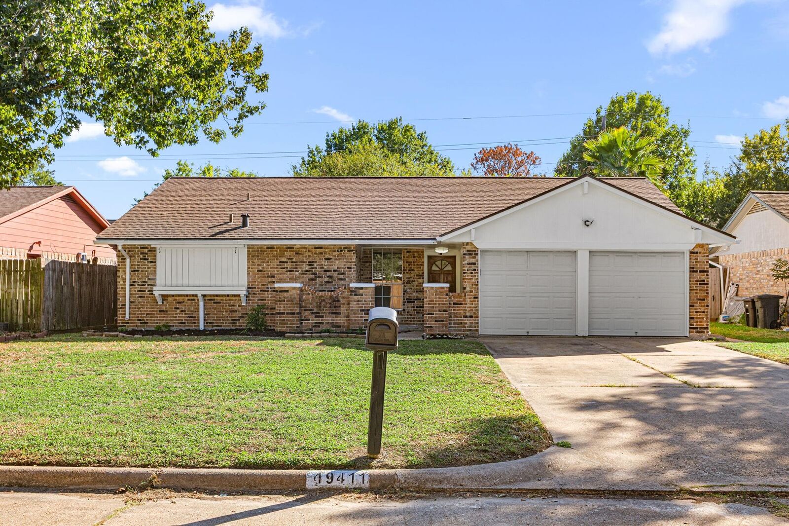 Property Photo:  19411 Long Lake Drive  TX 77084 