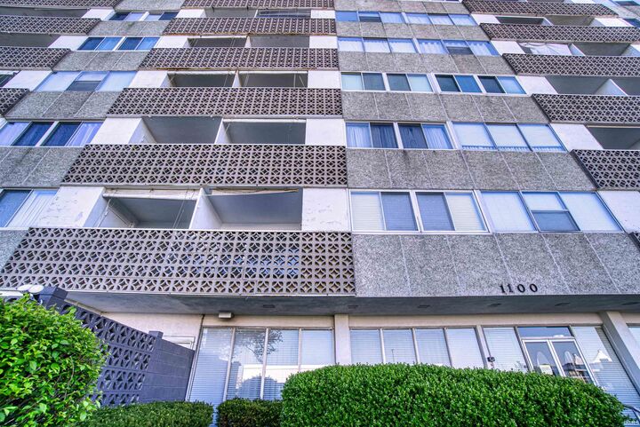 Property Photo:  1100 Erie Avenue 301  IN 47715 