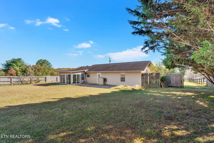 Property Photo: 673 Ross Drive TN 37725