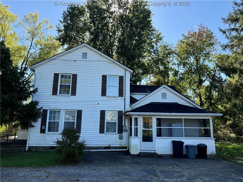 Property Photo: 501 25th Street WV 25064