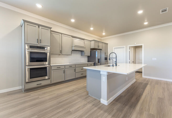 Property Photo: 7502 98th Place TX 79424