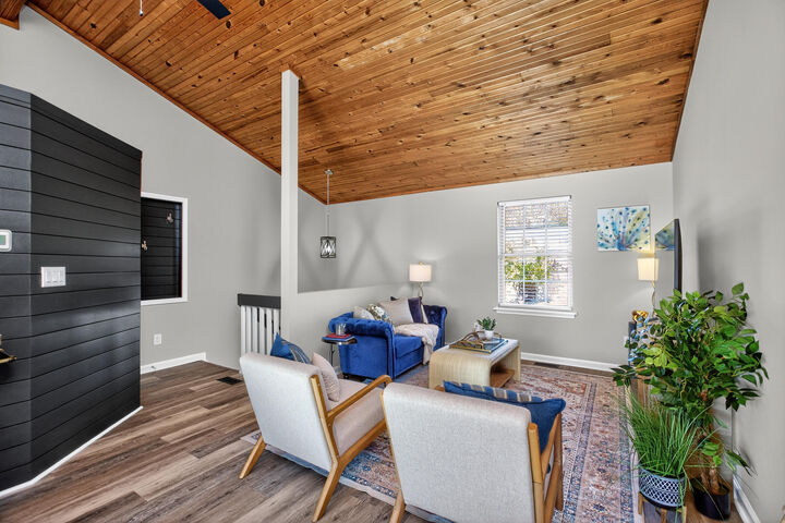 Property Photo: 3584 Lochdale Terrace KY 40514