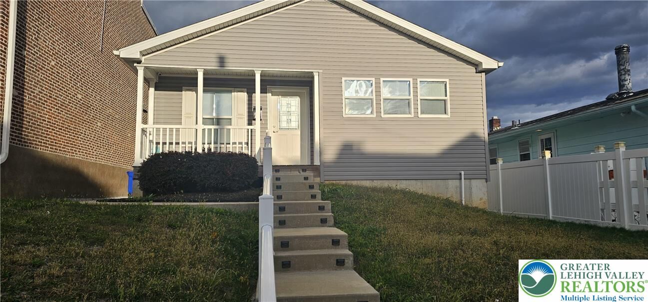 Property Photo:  129 S Saint Cloud Street  PA 18104 