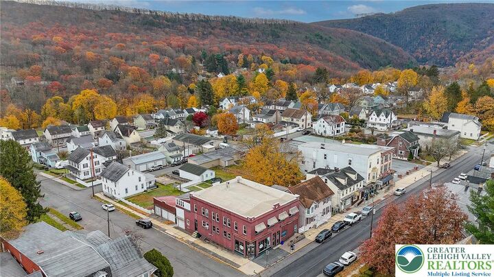Property Photo:  432 Center Street  PA 18229 